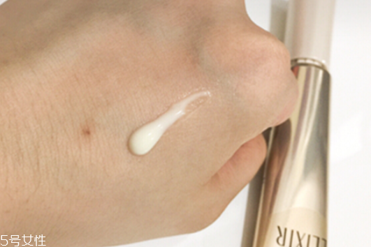 眼部細紋用什么眼霜好 2種細紋區(qū)別對待 眼部細紋用什么眼霜好 2種細紋區(qū)別對待