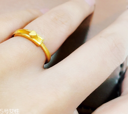 黃金戒指怎么分辨真假 假貨一眼看出 黃金戒指怎么分辨真假 假貨一眼看出