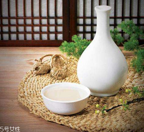 米酒溫度多少為宜 一看便知 米酒溫度多少為宜 一看便知