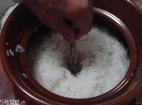 米酒溫度多少為宜 一看便知 米酒溫度多少為宜 一看便知