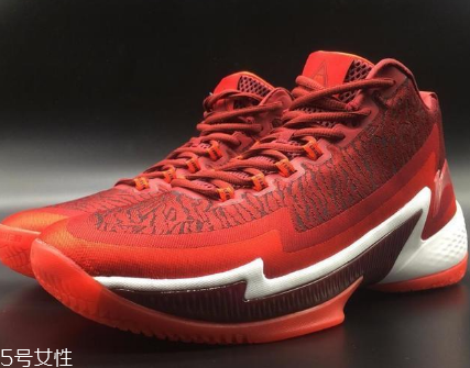 李寧空襲4測(cè)評(píng) 國產(chǎn)籃球鞋的經(jīng)典
