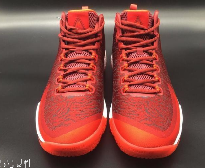 李寧空襲4測(cè)評(píng) 國產(chǎn)籃球鞋的經(jīng)典