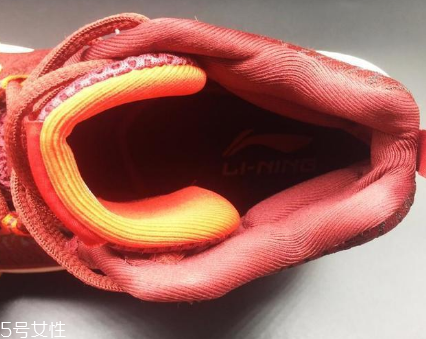 李寧空襲4測(cè)評(píng) 國產(chǎn)籃球鞋的經(jīng)典