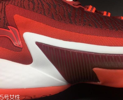 李寧空襲4測(cè)評(píng) 國產(chǎn)籃球鞋的經(jīng)典