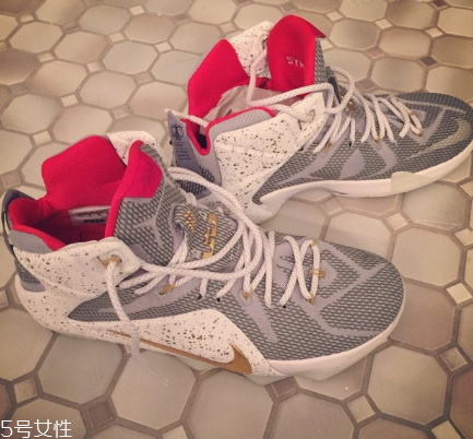 籃球鞋氣墊爆了怎么修 這樣做就好了 籃球鞋氣墊爆了怎么修 這樣做就好了