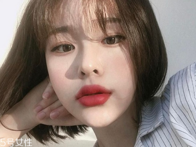 雙下巴吸脂手術(shù)安全嗎？