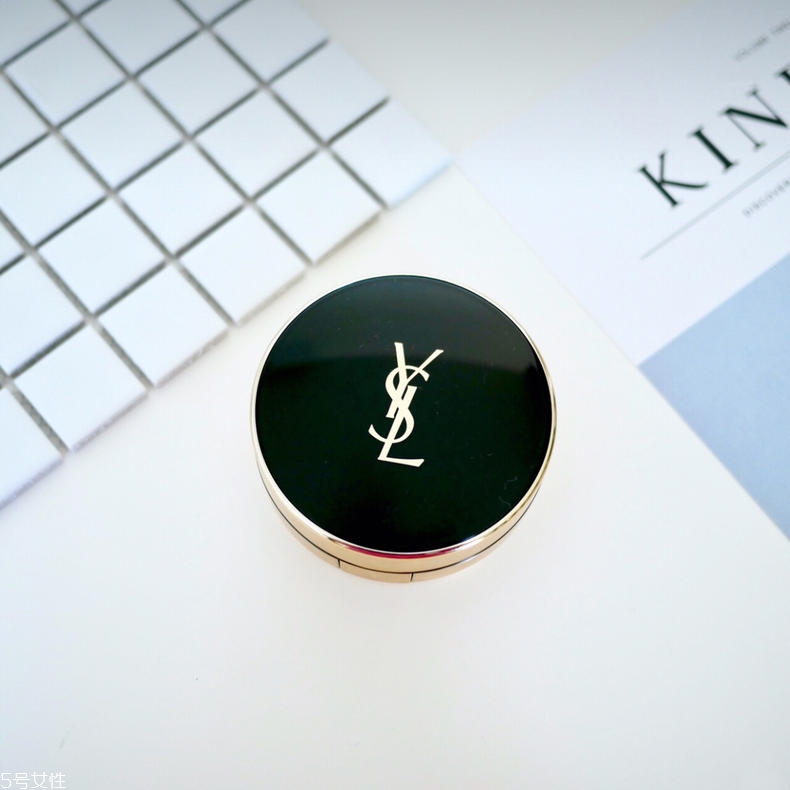 氣墊粉底哪個牌子好用 圣羅蘭vs雪花秀vs芭比波朗 氣墊粉底哪個牌子好用 圣羅蘭vs雪花秀vs芭比波朗