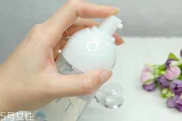 化妝品保濕成分有哪些 5種常見成分誰更厲害 化妝品保濕成分有哪些 5種常見成分誰更厲害