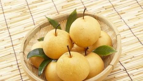 吃梨喝水拉肚子嗎 吃梨要注意什么 吃梨喝水拉肚子嗎 吃梨要注意什么