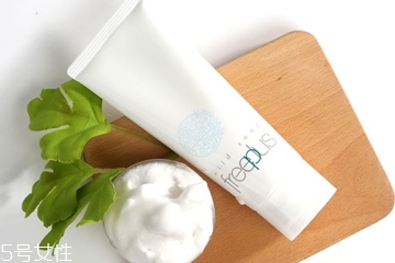 氨基酸洗面奶是無(wú)泡的嗎 這絕對(duì)是大誤解