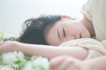 睡眠時間長好嗎 睡眠時間長的危害 睡眠時間長好嗎 睡眠時間長的危害