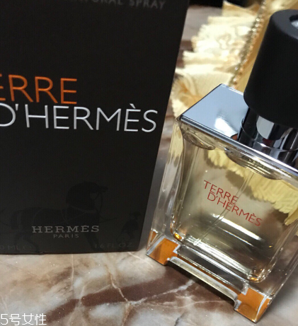 男士香水哪個好聞 讓你的鼻子瞬間高潮 男士香水哪個好聞 讓你的鼻子瞬間高潮