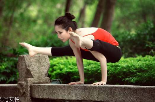 普拉提和瑜伽哪個減肥效果好 普拉提和瑜伽有區(qū)別