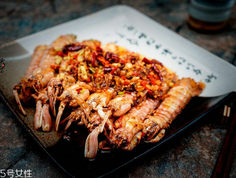 皮皮蝦怎么剝 看了就會了 皮皮蝦怎么剝 看了就會了