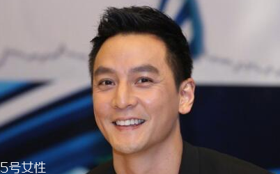 男生熬夜后怎么護膚 你需要3種護膚品 男生熬夜后怎么護膚 你需要3種護膚品