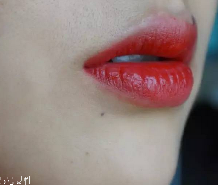 tf黑管15和16哪個(gè)好看 tf黑管15和16號(hào)試色及價(jià)格