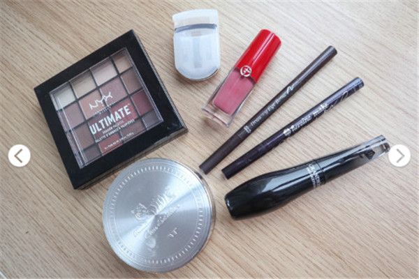 溫柔的日系裸妝怎么畫步驟圖解 溫柔的日系裸妝怎么畫步驟圖解