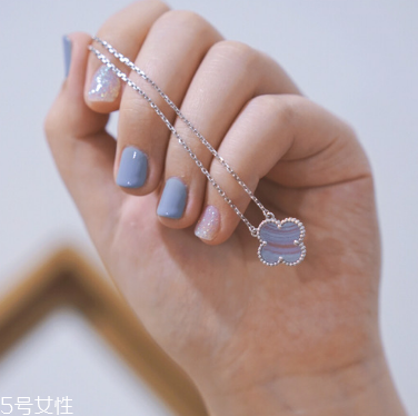 玉髓吊墜什么顏色的好 顏色這樣挑選 玉髓吊墜什么顏色的好 顏色這樣挑選