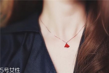 玉髓吊墜真假區(qū)別 要學(xué)會(huì)分辨 玉髓吊墜真假區(qū)別 要學(xué)會(huì)分辨