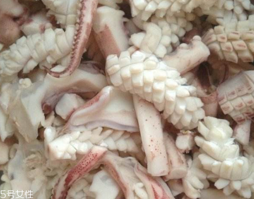 魷魚墨汁可以吃嗎 有益無害 魷魚墨汁可以吃嗎 有益無害