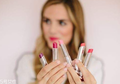冬天口紅怎么保存 適合冬天涂的口紅顏色推薦 冬天口紅怎么保存 適合冬天涂的口紅顏色推薦