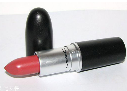 口紅可以放冰箱嗎 冰箱溫度要注意 口紅可以放冰箱嗎 冰箱溫度要注意