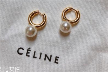 珍珠耳環(huán)適合什么人戴 款式適合即可 珍珠耳環(huán)適合什么人戴 款式適合即可