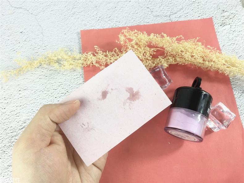 土家硒泥坊散粉多少錢 50元持久定格妝容 土家硒泥坊散粉多少錢 50元持久定格妝容