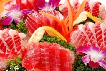 金槍魚(yú)為什么要放血 為了保證品質(zhì) 金槍魚(yú)為什么要放血 為了保證品質(zhì)