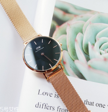 dw手表代購(gòu)多少錢(qián) 比國(guó)內(nèi)便宜很多 dw手表代購(gòu)多少錢(qián) 比國(guó)內(nèi)便宜很多