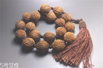 核桃手串怎么挑選 這些款式才正宗 核桃手串怎么挑選 這些款式才正宗