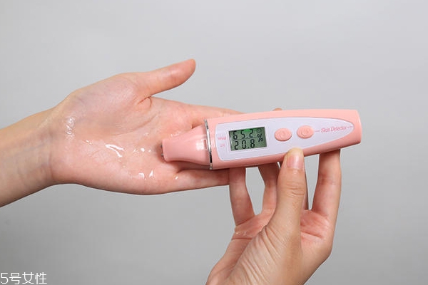 春紀楊梅系列適合年齡 吳謹言同款補水套裝 春紀楊梅系列適合年齡 吳謹言同款補水套裝