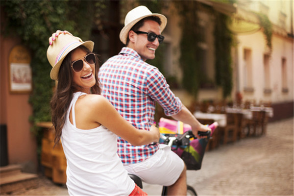 一起旅行就能分辨將來(lái)會(huì)成為好丈夫的7個(gè)特征 一起旅行就能分辨將來(lái)會(huì)成為好丈夫的7個(gè)特征