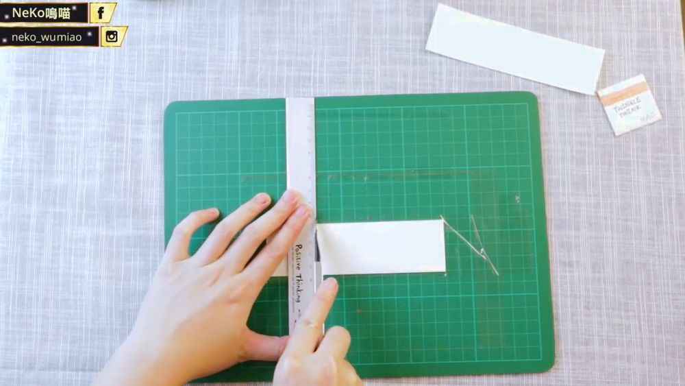 唇膏色卡自制方法步驟圖解 唇膏色卡自制方法步驟圖解