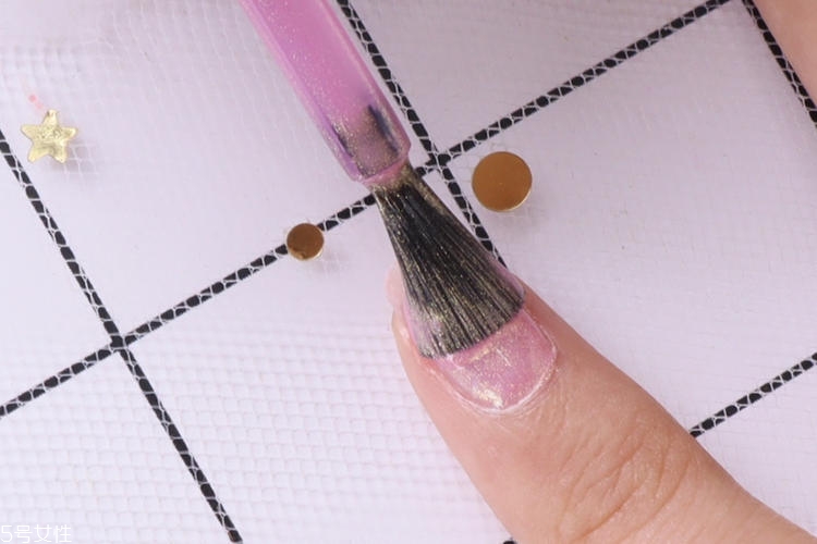 misscandy獨(dú)角獸指甲油美甲教程 misscandy獨(dú)角獸實(shí)測(cè) misscandy獨(dú)角獸指甲油美甲教程 misscandy獨(dú)角獸實(shí)測(cè)