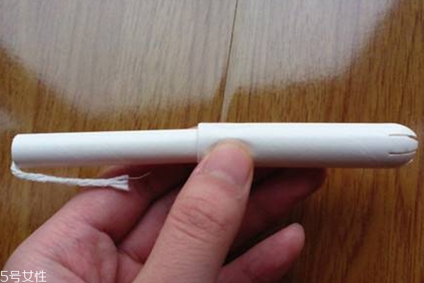 衛(wèi)生棉條分為幾種 2種棉條哪個(gè)最好 衛(wèi)生棉條分為幾種 2種棉條哪個(gè)最好