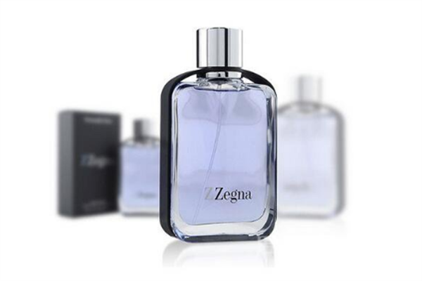 男士香水噴在哪里最好 男士香水使用方法 男士香水噴在哪里最好 男士香水使用方法