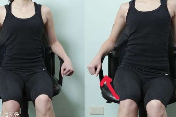 上班族怎么改善骨盆前傾 3個動作讓你恢復正常體態(tài) 上班族怎么改善骨盆前傾 3個動作讓你恢復正常體態(tài)