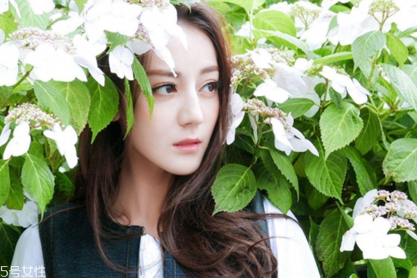 腮紅要注意什么地方 4個(gè)地方不可取 腮紅要注意什么地方 4個(gè)地方不可取