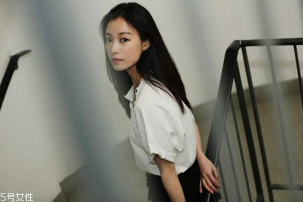 精華什么年齡用最好 根據肌齡挑精華的方法 精華什么年齡用最好 根據肌齡挑精華的方法