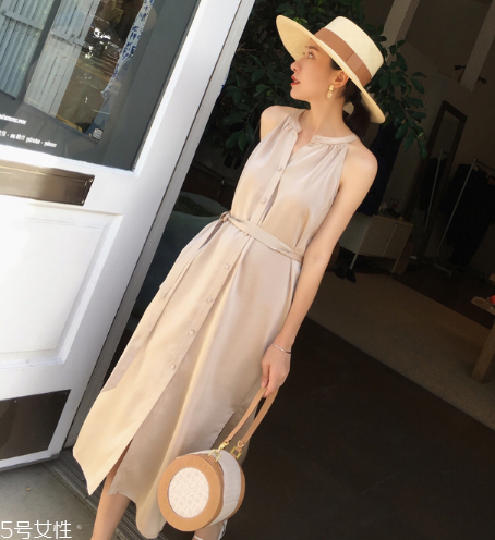 胯大的女生適合穿什么裙子 中長裙最合適 胯大的女生適合穿什么裙子 中長裙最合適