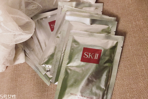 前男友面膜為什么搓泥 分子膠成分在作怪 前男友面膜為什么搓泥 分子膠成分在作怪