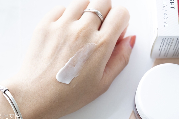 珂諾詩睡眠面膜怎么樣 2款熱門睡眠面膜評測 珂諾詩睡眠面膜怎么樣 2款熱門睡眠面膜評測