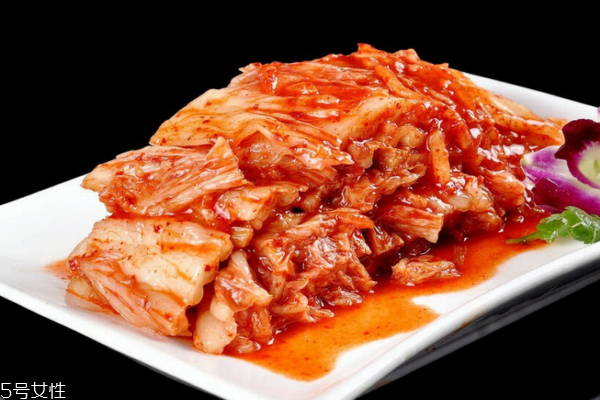 辣白菜是什么味道 辣脆酸甜 辣白菜是什么味道 辣脆酸甜