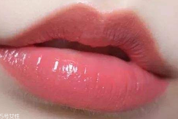 粉紅口紅適合什么場合 需要偽裝成無害小白兔的場合 粉紅口紅適合什么場合 需要偽裝成無害小白兔的場合