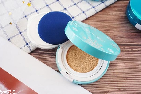 水密碼氣墊哪個(gè)好用 水密碼3款氣墊cc比較分析 水密碼氣墊哪個(gè)好用 水密碼3款氣墊cc比較分析