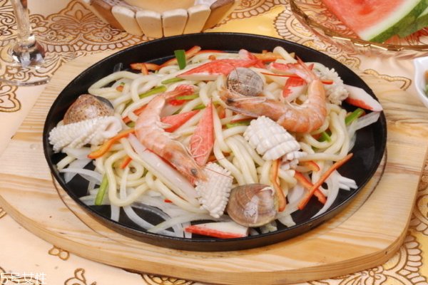 烏冬面會坨嗎 時(shí)間長了就不q彈