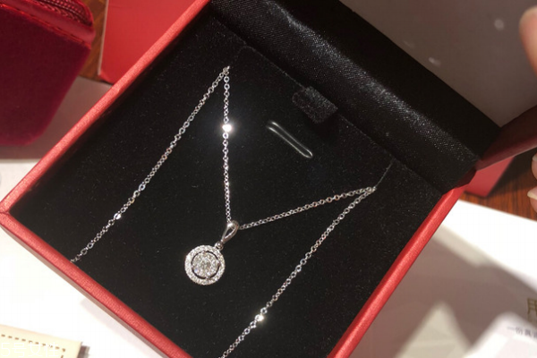 鉆石項鏈怎么清洗 這幾點要學會 鉆石項鏈怎么清洗 這幾點要學會