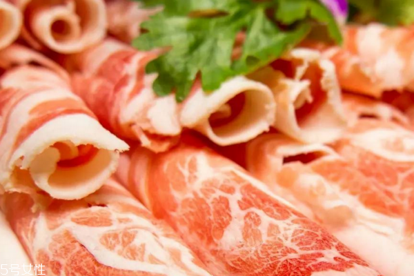 羊肉為什么有膻味 動(dòng)物特殊的體味 羊肉為什么有膻味 動(dòng)物特殊的體味