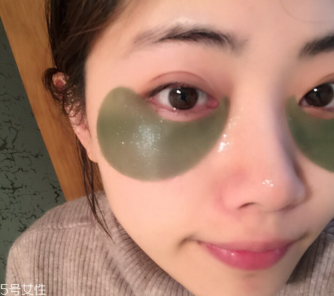 香蒲麗綠公主眼膜用完要洗嗎 香蒲麗綠公主眼膜功效 香蒲麗綠公主眼膜用完要洗嗎 香蒲麗綠公主眼膜功效